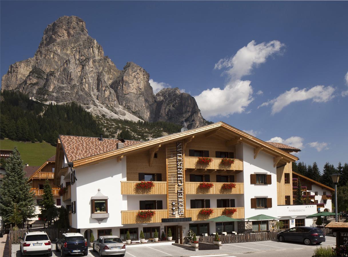 Hotel Christian Corvara In Badia Eksteriør bilde
