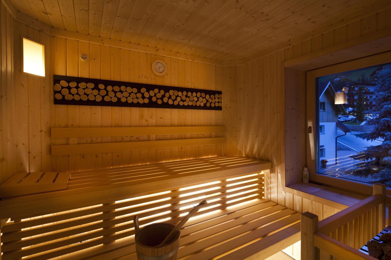 Hotel Christian Corvara In Badia Eksteriør bilde