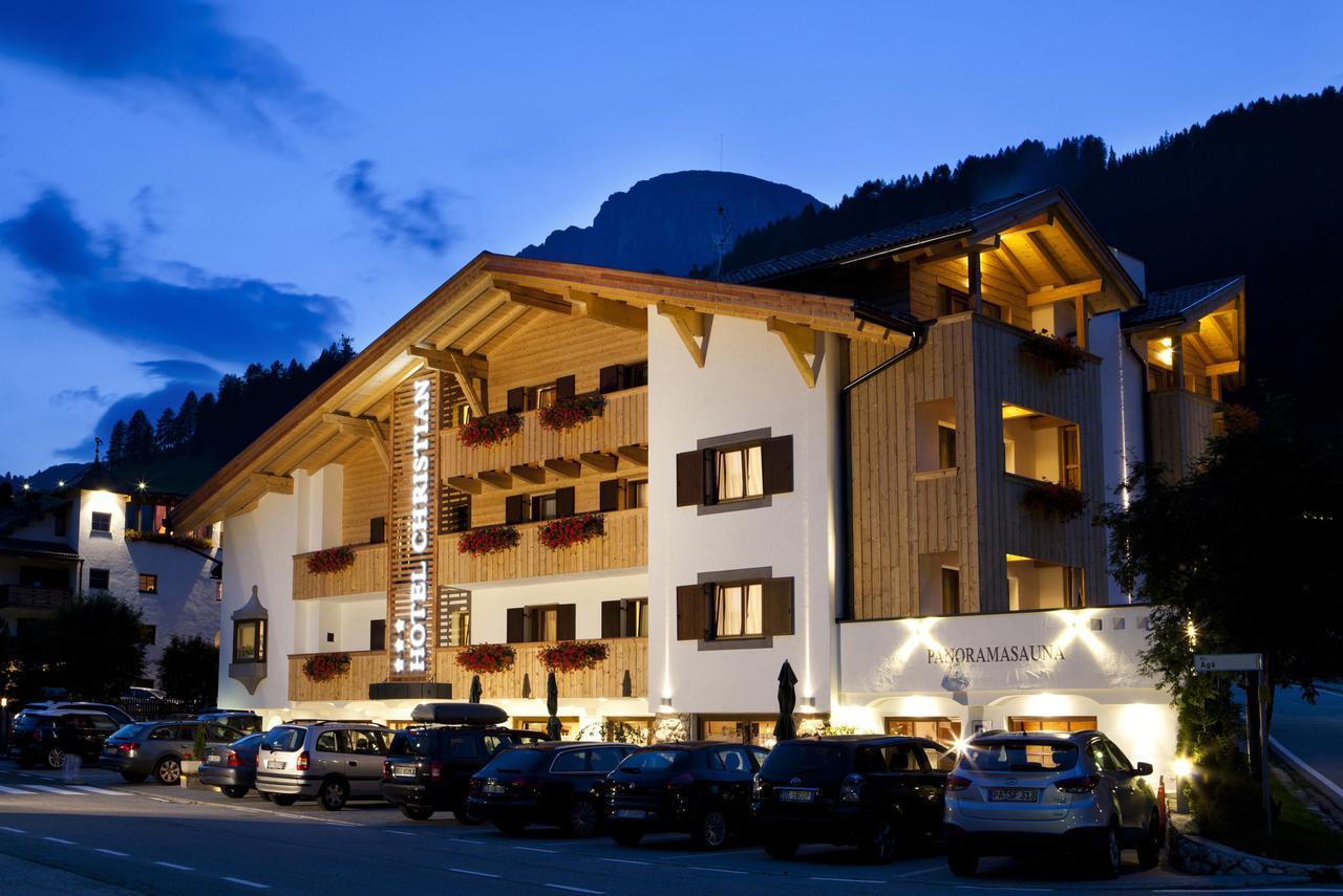 Hotel Christian Corvara In Badia Eksteriør bilde