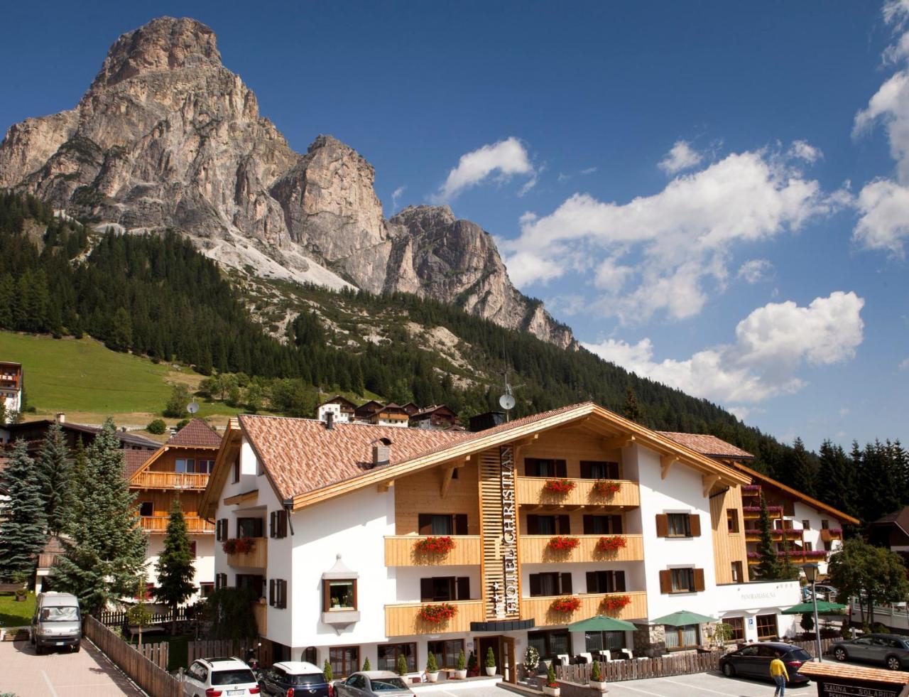 Hotel Christian Corvara In Badia Eksteriør bilde